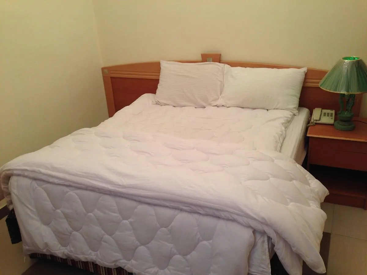 Loaloat Moaz Hotel